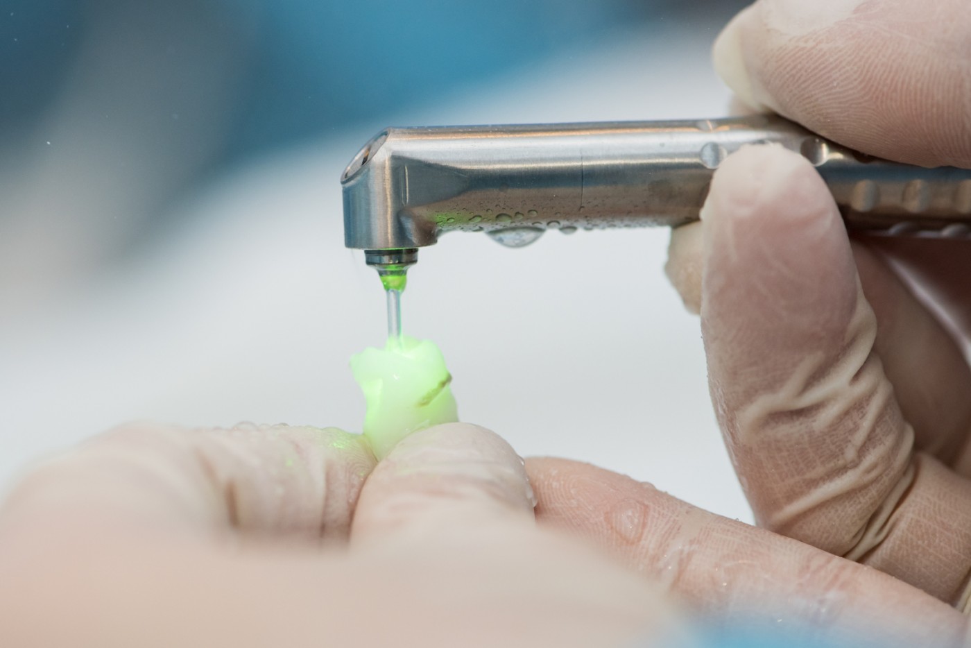 classmed zambetul meu, stomatologie copii laser, dentist copii brasov