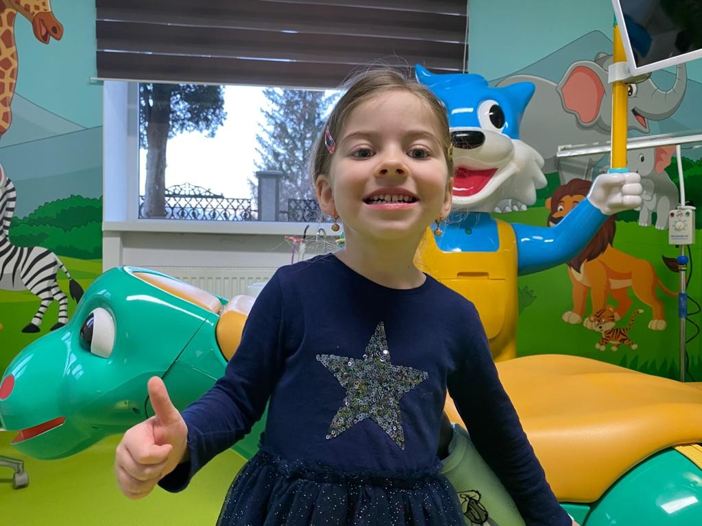 stomatologie copii laser, dentist copii brasov, classmed zambetul meu